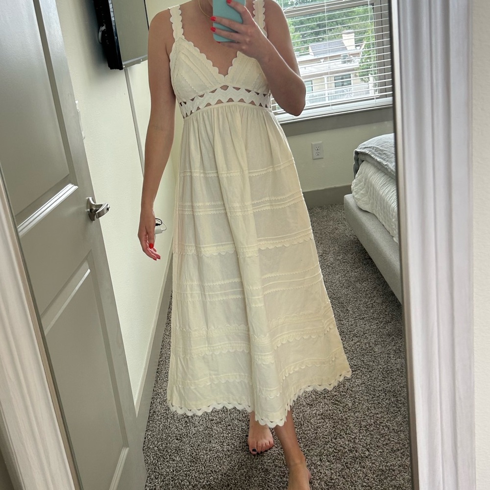 NWT Sea New York white and cream scalloped dress